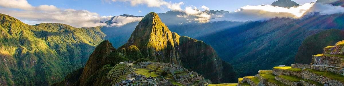 Aquilium Travel Peru